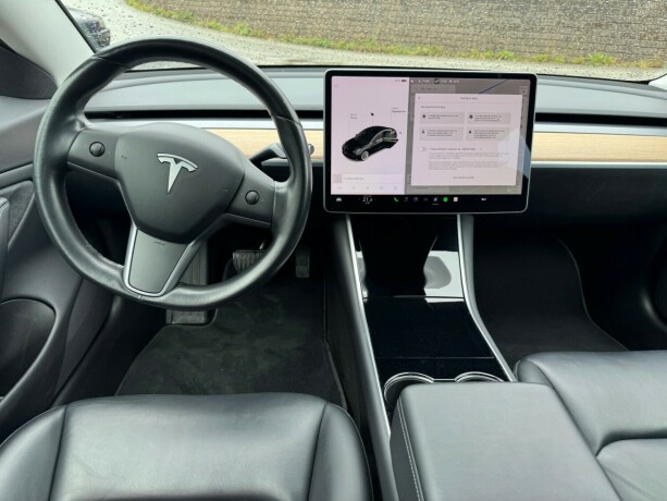 tesla-model-3-elektrisitet-2019-big-8
