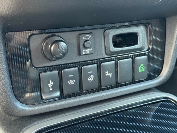 mitsubishi-outlander-elektrisitetbensin-2020-big-25
