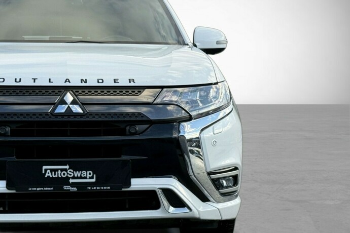mitsubishi-outlander-elektrisitetbensin-2020-big-4