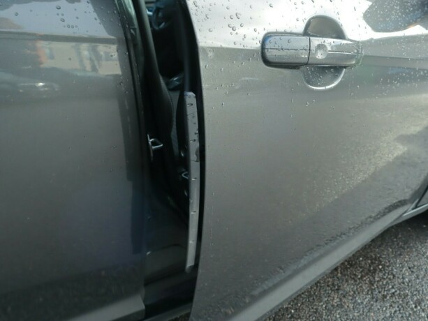 ford-focus-bensin-2018-big-18