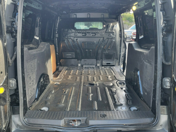 ford-transit-connect-diesel-2017-big-9