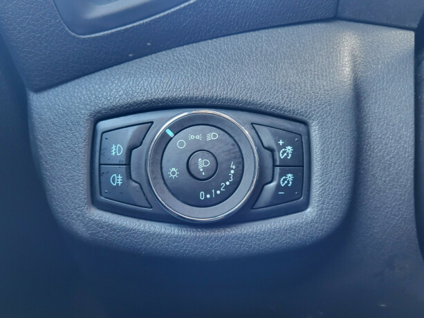 ford-transit-connect-diesel-2017-big-21