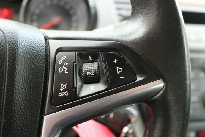 opel-insignia-diesel-2010-big-12