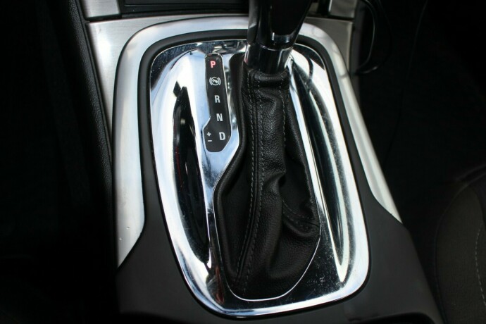 opel-insignia-diesel-2010-big-14