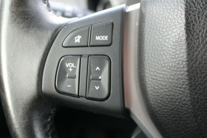 suzuki-swift-bensin-2012-big-10