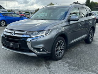 Mitsubishi | Outlander | Bensin | 2019