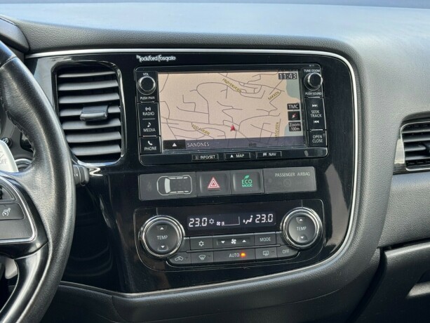 mitsubishi-outlander-bensin-2019-big-8