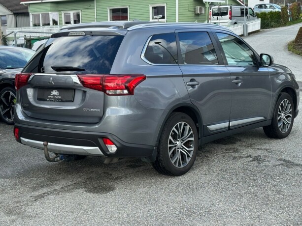 mitsubishi-outlander-bensin-2019-big-4
