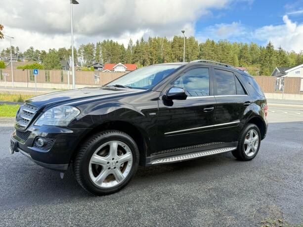 mercedes-benz-m-klasse-diesel-2010-big-1
