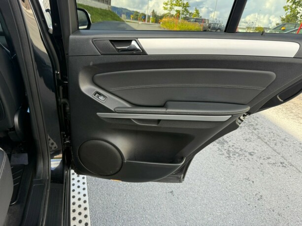 mercedes-benz-m-klasse-diesel-2010-big-11