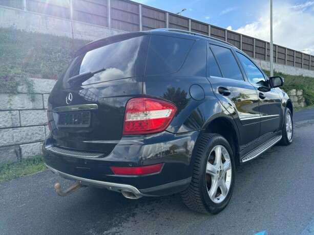 mercedes-benz-m-klasse-diesel-2010-big-5