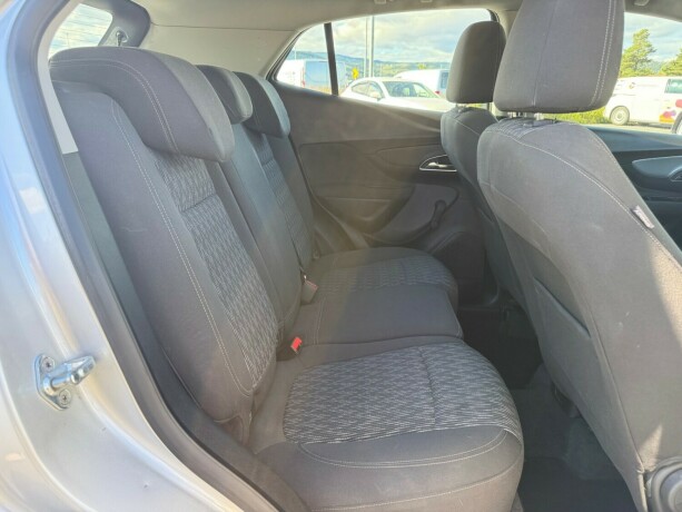 opel-mokka-bensin-2013-big-11