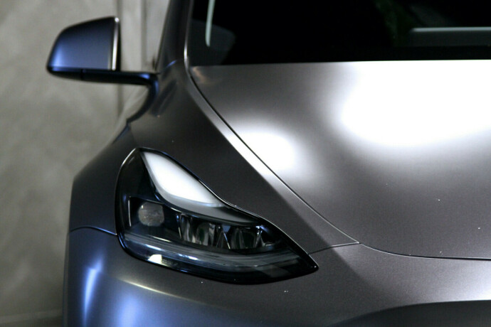 tesla-model-y-elektrisitet-2023-big-23