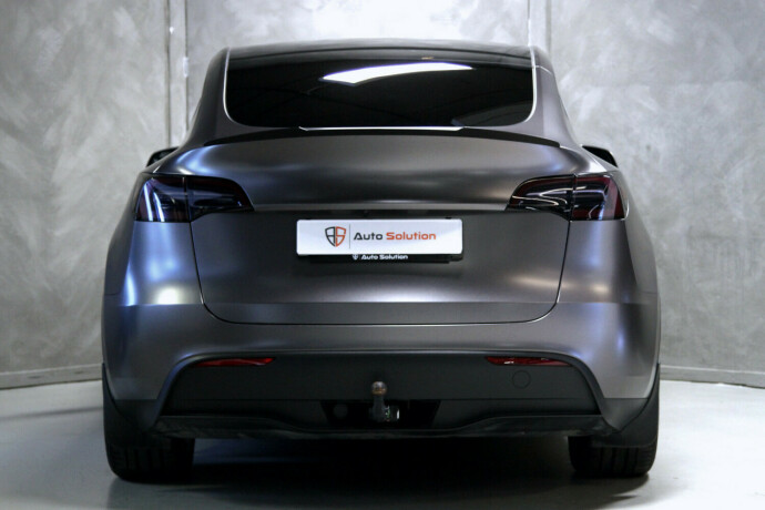 tesla-model-y-elektrisitet-2023-big-24