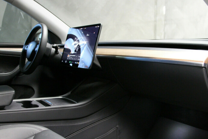tesla-model-y-elektrisitet-2023-big-6