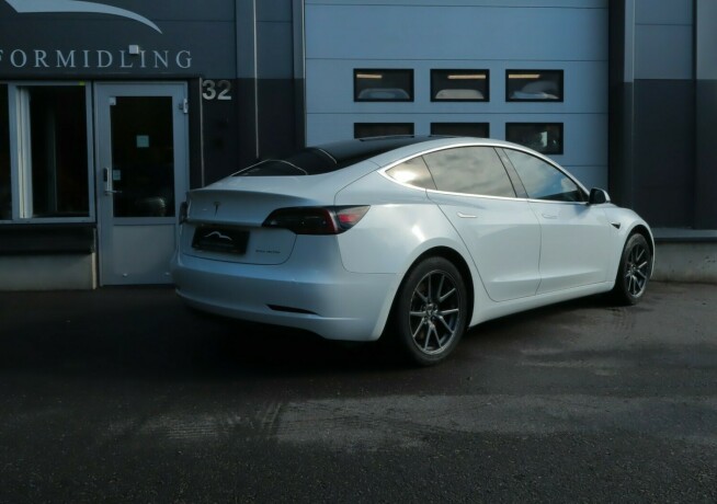 tesla-model-3-elektrisitet-2019-big-1