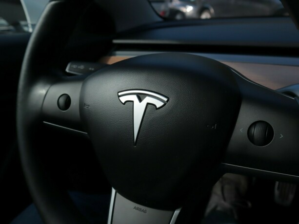 tesla-model-3-elektrisitet-2019-big-15