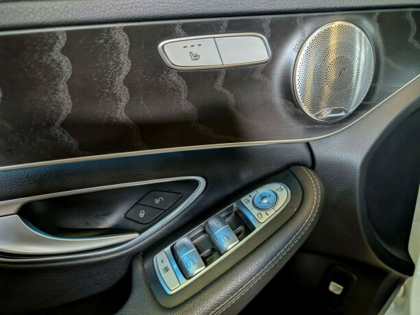 mercedes-benz-c-klasse-plug-in-petrol-2017-big-31