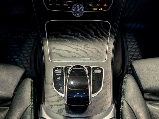 mercedes-benz-c-klasse-plug-in-petrol-2017-big-21
