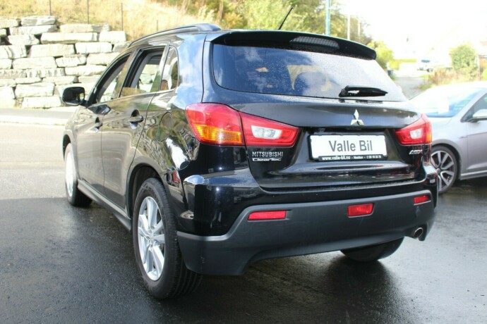 mitsubishi-asx-diesel-2011-big-2