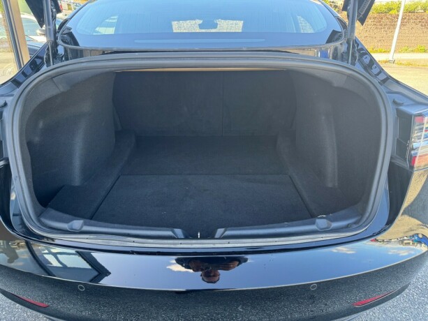 tesla-model-3-elektrisitet-2019-big-16