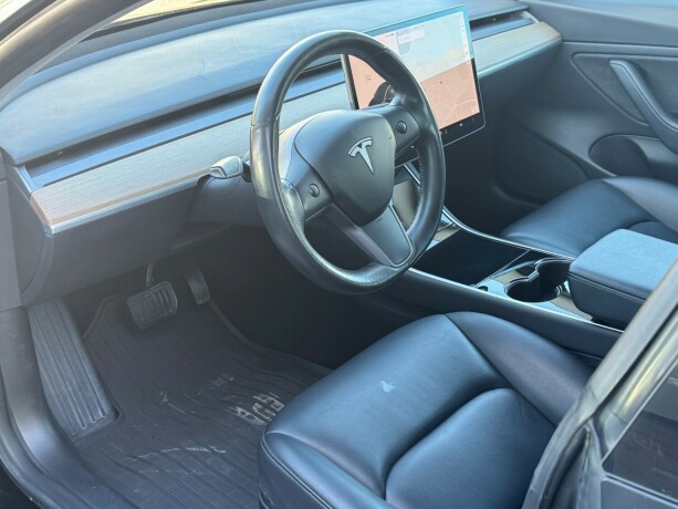tesla-model-3-elektrisitet-2019-big-6