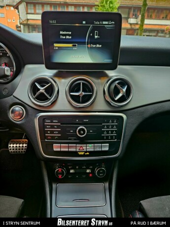 mercedes-benz-gla-bensin-2019-big-10