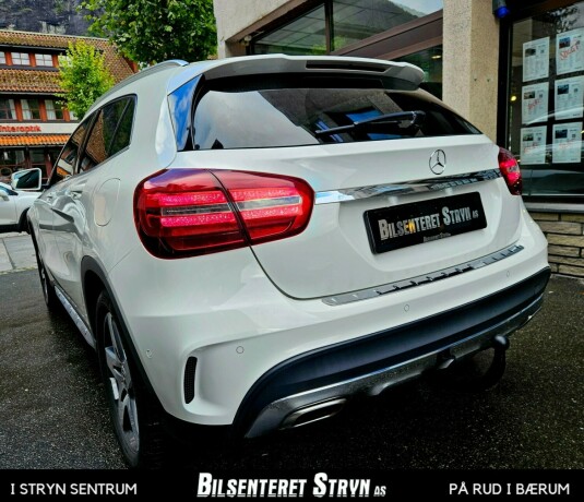 mercedes-benz-gla-bensin-2019-big-5