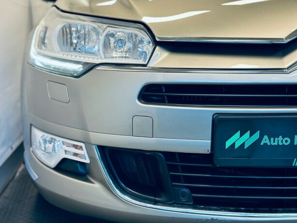 citroen-c5-diesel-2012-big-28