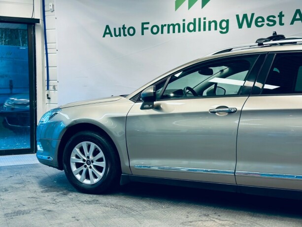 citroen-c5-diesel-2012-big-7