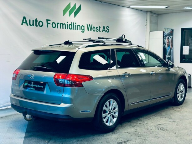 citroen-c5-diesel-2012-big-8