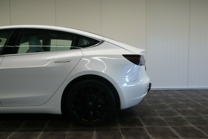 tesla-model-3-elektrisitet-2019-big-7