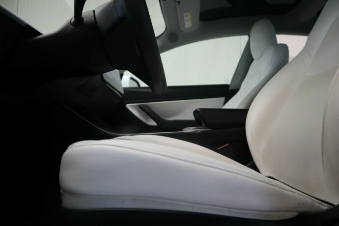 tesla-model-3-elektrisitet-2019-big-17