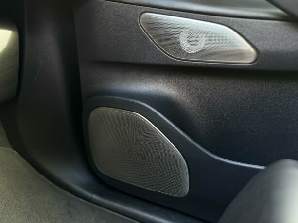 nio-nio-el7-elektrisitet-2023-big-42