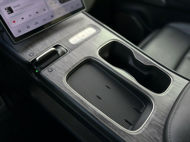 nio-nio-el7-elektrisitet-2023-big-31