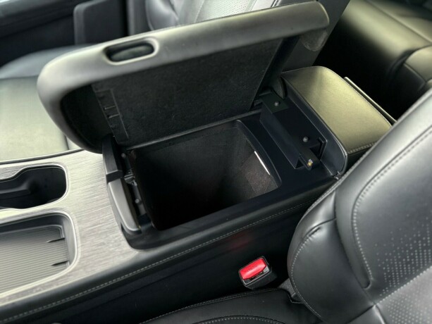 nio-nio-el7-elektrisitet-2023-big-33