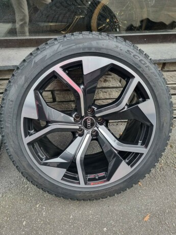 audi-e-tron-sportback-elektrisitet-2023-big-15
