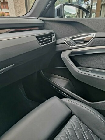 audi-e-tron-sportback-elektrisitet-2023-big-14
