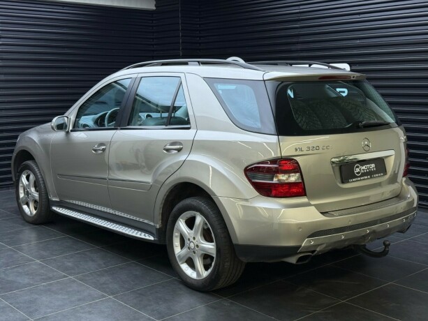 mercedes-benz-m-klasse-diesel-2008-big-1