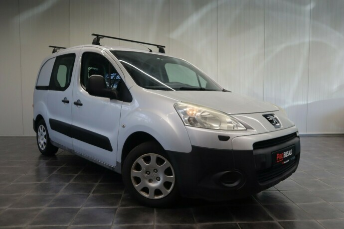 peugeot-partner-diesel-2009-big-1