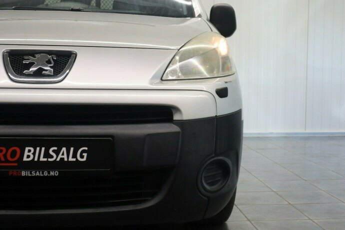 peugeot-partner-diesel-2009-big-4