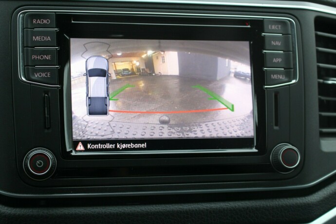 volkswagen-amarok-diesel-2020-big-16