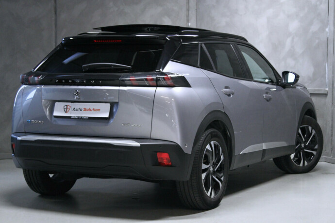 peugeot-e-2008-elektrisitet-2020-big-1