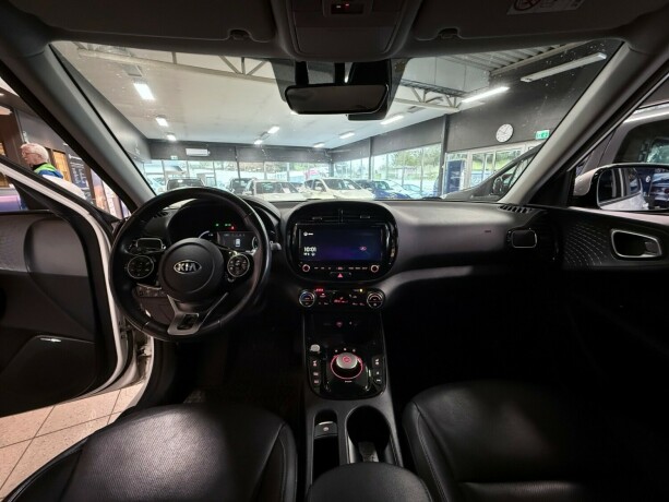 kia-e-soul-elektrisitet-2021-big-12