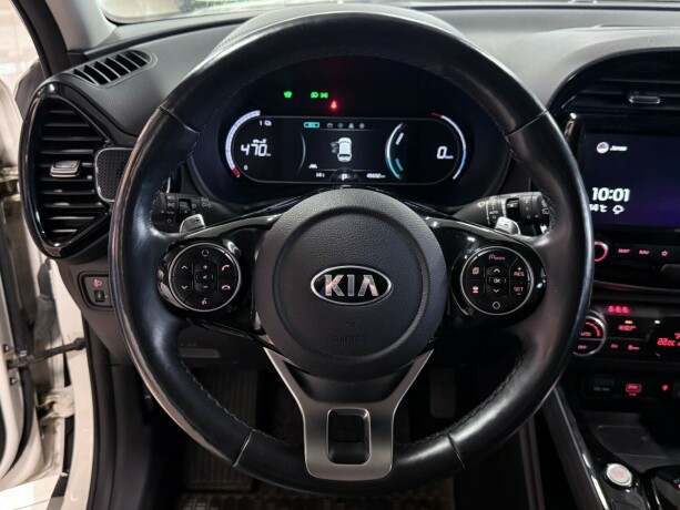 kia-e-soul-elektrisitet-2021-big-13