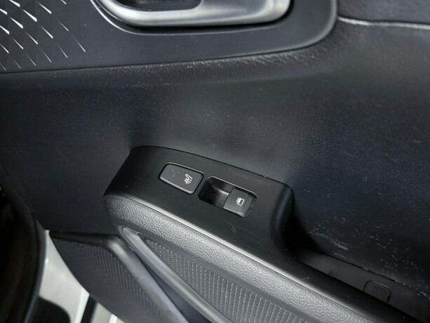 kia-e-soul-elektrisitet-2021-big-32