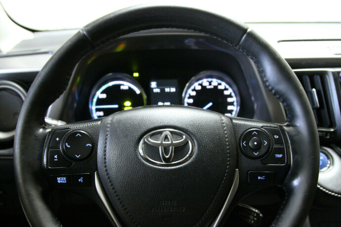 toyota-rav4-elektrisitetbensin-2017-big-13