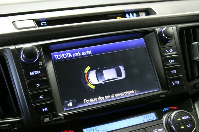 toyota-rav4-elektrisitetbensin-2017-big-8