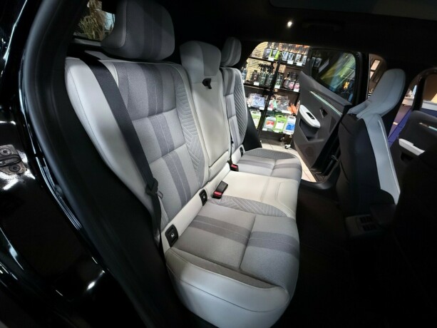 renault-scenic-elektrisitet-2024-big-37