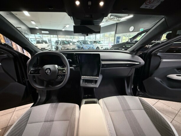 renault-scenic-elektrisitet-2024-big-12